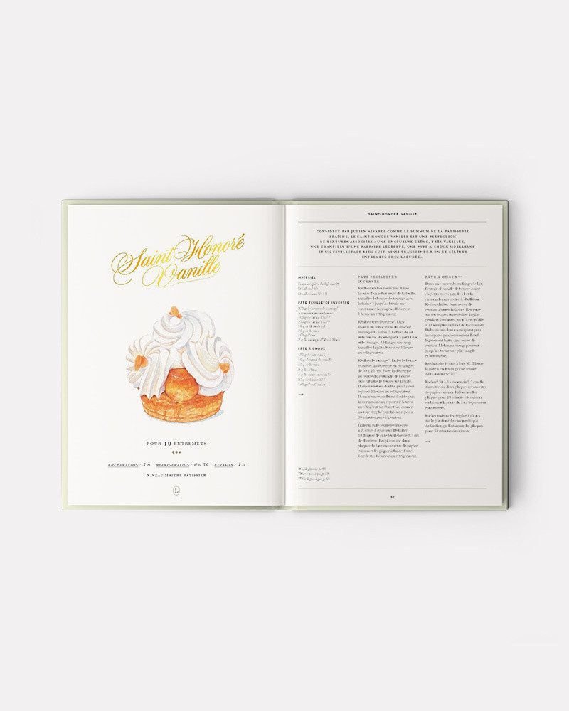 Le Petit Livre de Pâtisserie by Ladurée