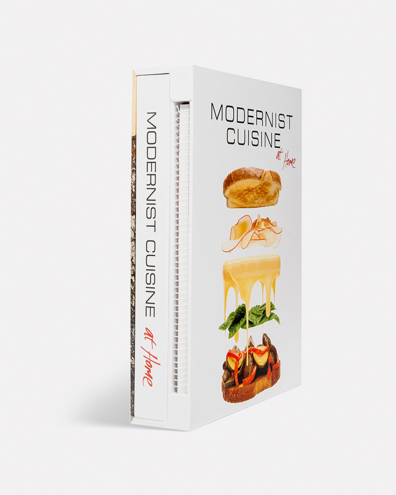 Modernist Cuisine at Home libro abre un nuevo mundo de posibilidades culinarias para cocineros caseros apasionados y curiosos.